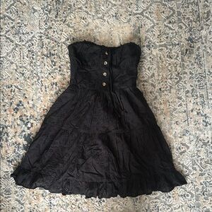 Elegant Black Strapless Dress